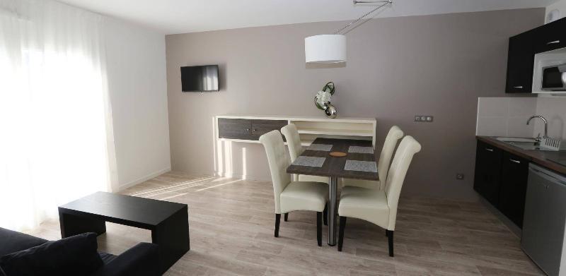 Les Criquets Hotel & Spa Бланкфор Екстериор снимка