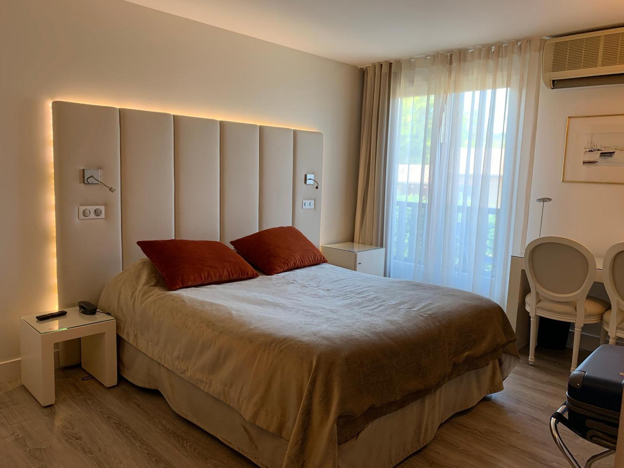 Les Criquets Hotel & Spa Бланкфор Екстериор снимка