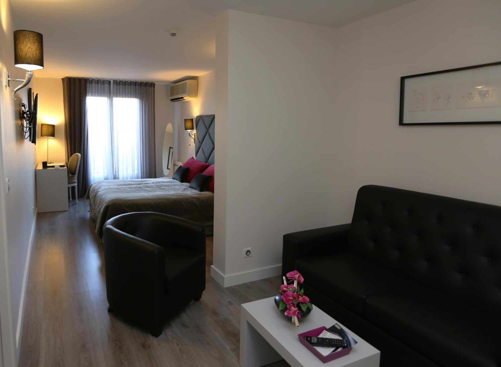Les Criquets Hotel & Spa Бланкфор Екстериор снимка