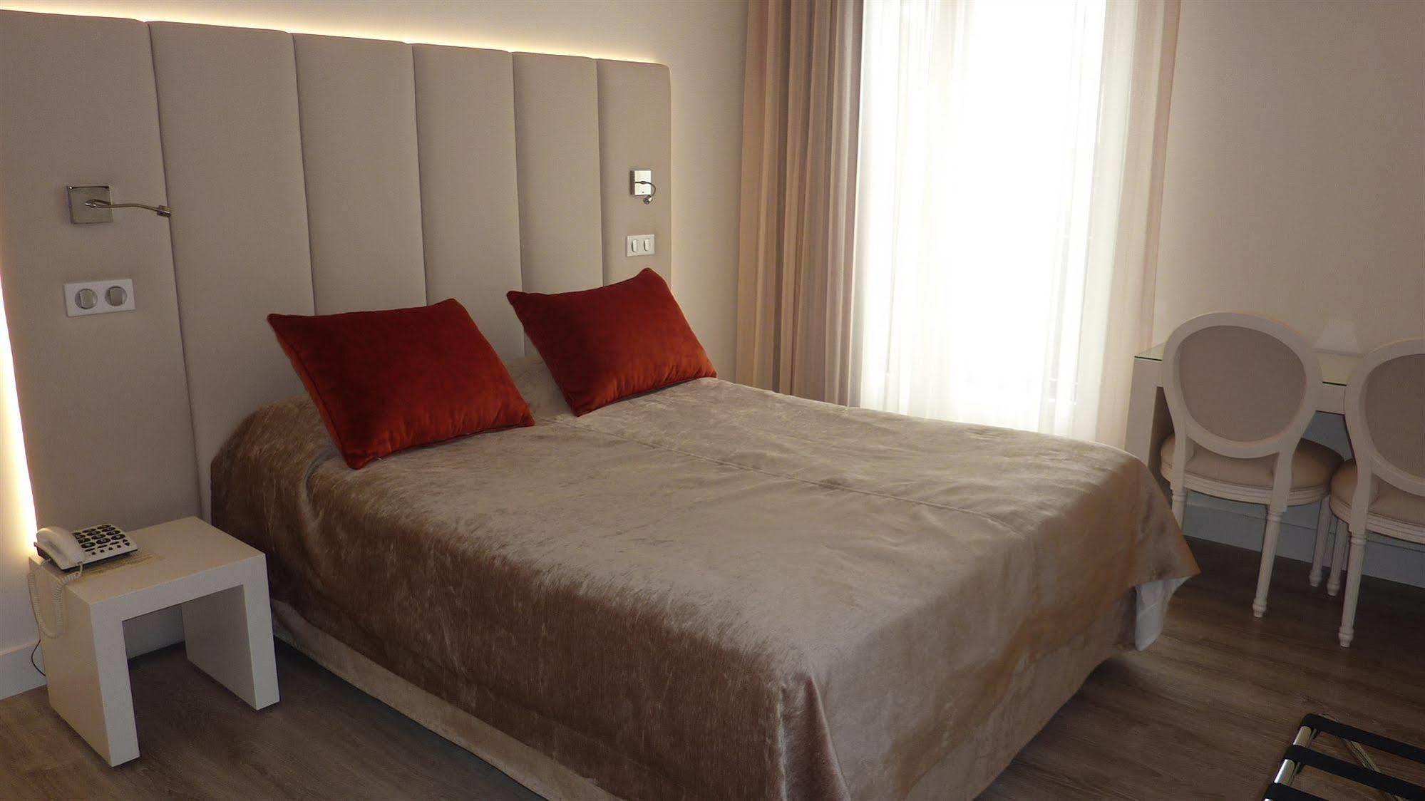 Les Criquets Hotel & Spa Бланкфор Екстериор снимка